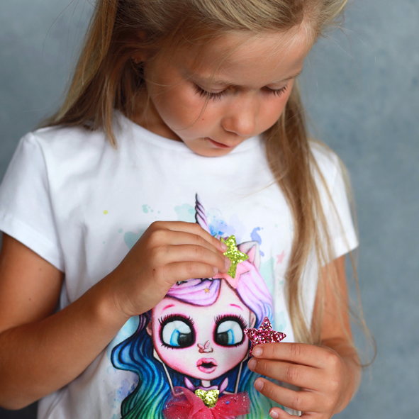Unicorn Short Sleeves | Interactive T-Shirt with Changeable Accessories
