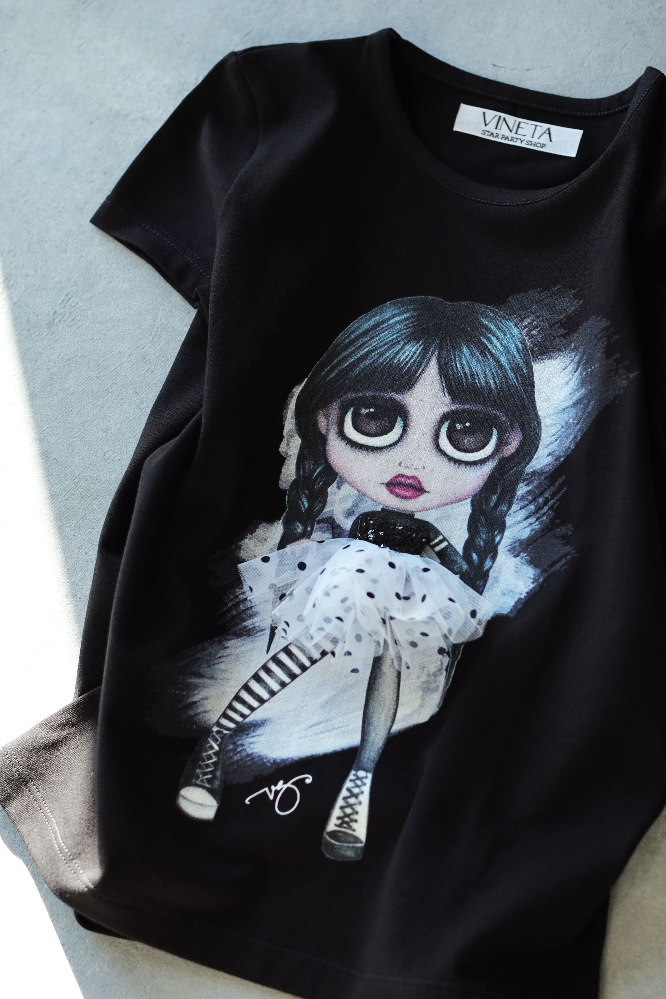 Wednesday Black - Interactive T-shirt with Changeable Accessories